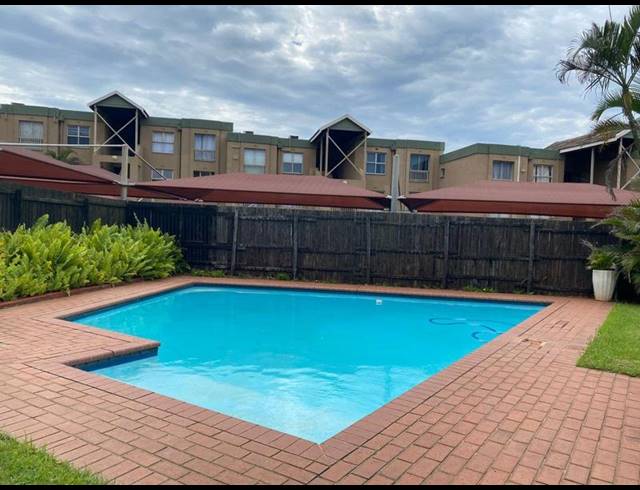 4 BEDROOM APARTMENT FOR SALE IN BLUFF